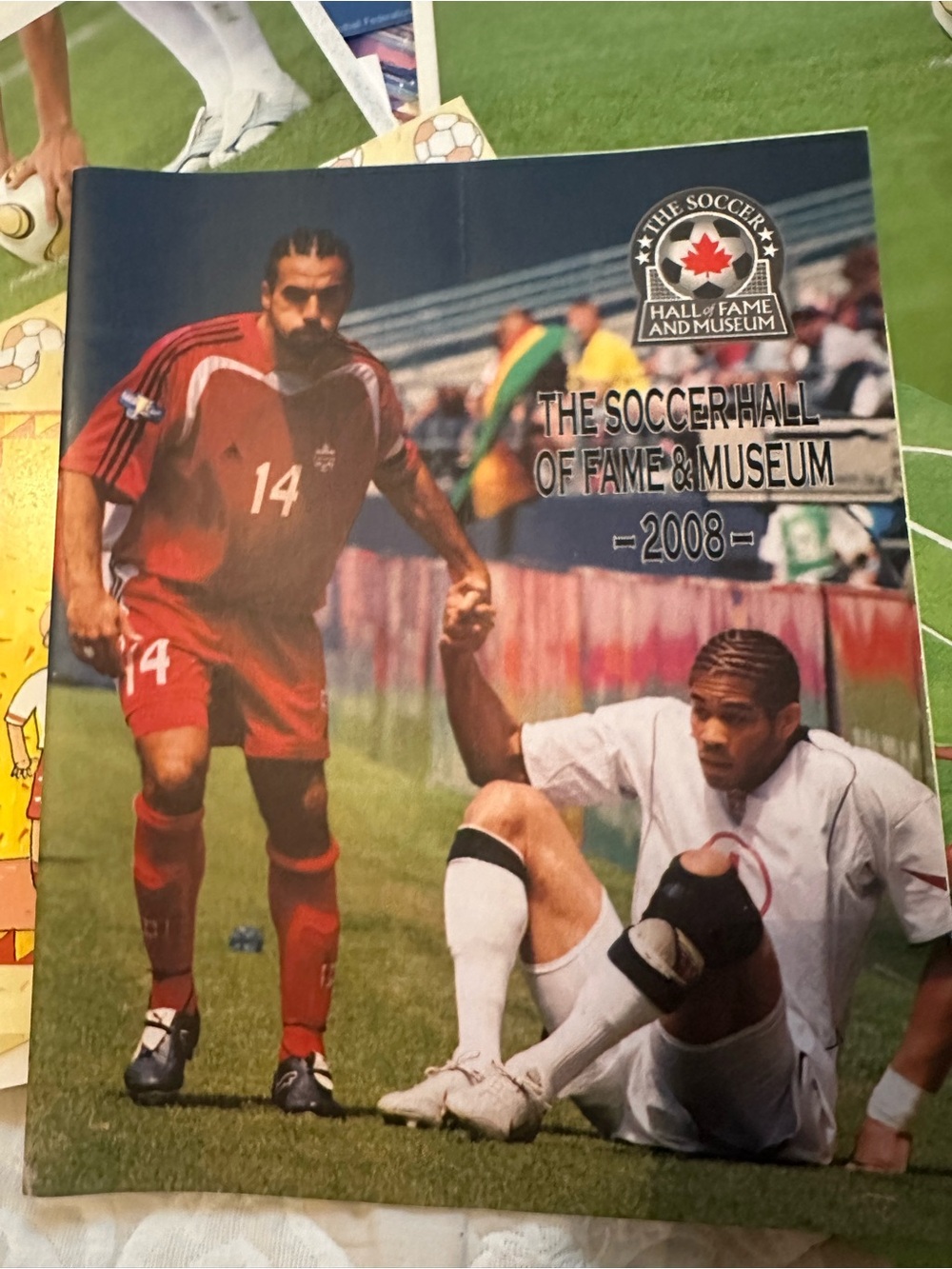 FIFA Soccer Memorabilia – Dick Howard Archive 40 Letters & Cards (1971–2011 - Picture 9 of 14